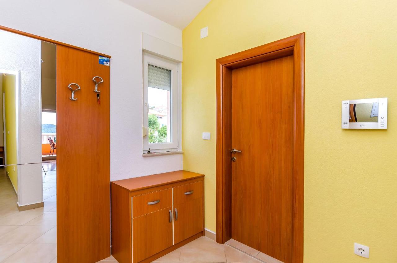Apartments Melita Trogir Kültér fotó