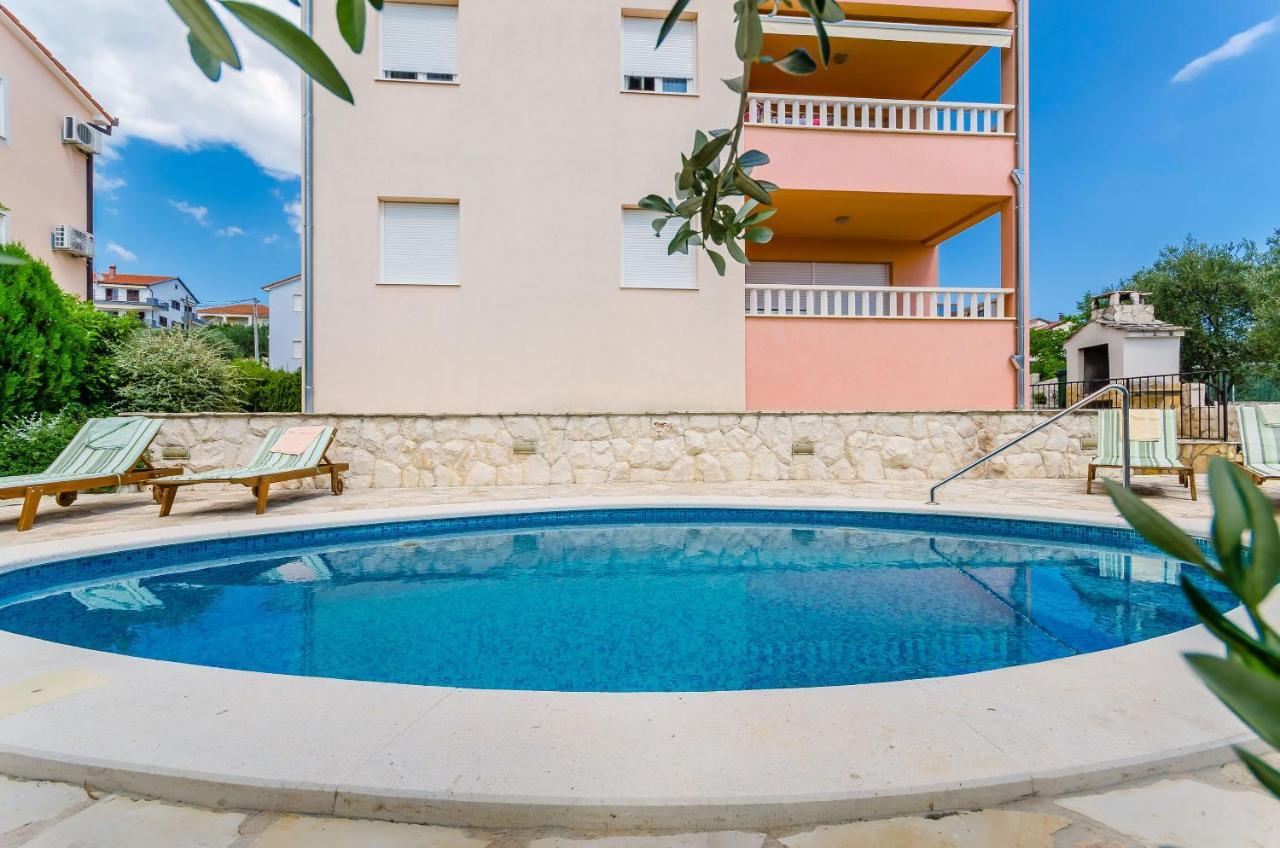 Apartments Melita Trogir Kültér fotó
