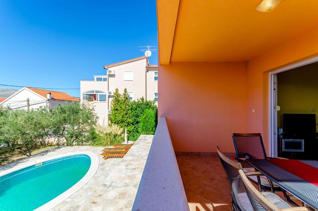 Apartments Melita Trogir Kültér fotó