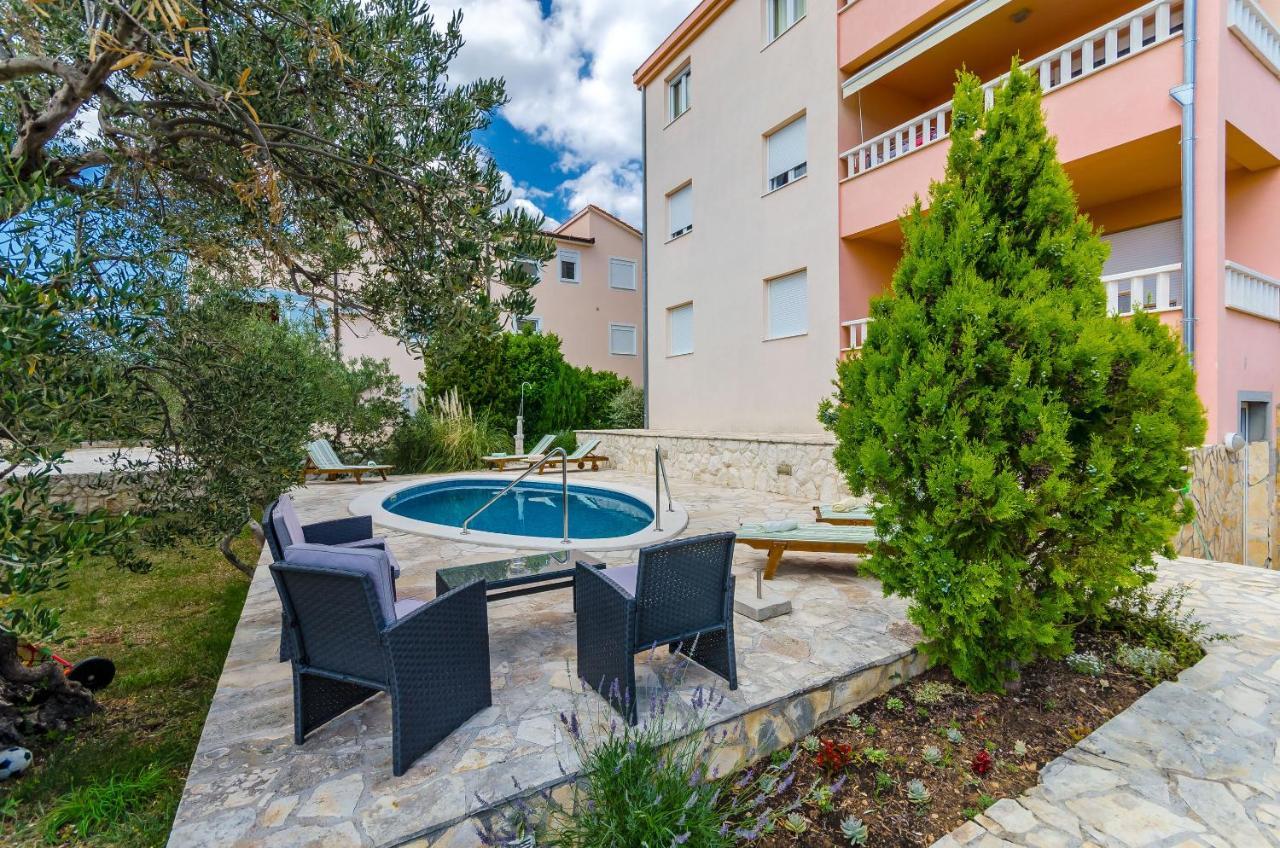 Apartments Melita Trogir Kültér fotó